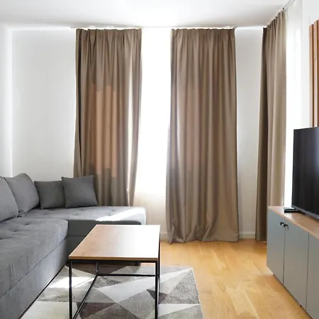 Snjezna Dolina - Lägenhetshotell 4*
