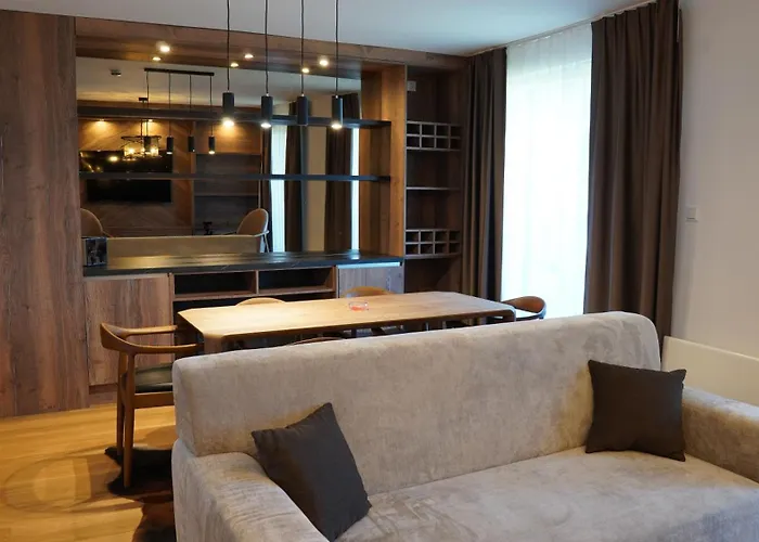 Snjezna Dolina - 亚霍里纳